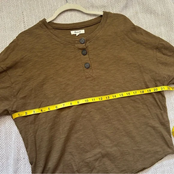 Madwell olive green henley short sleeve crop shirt - Picture 3 of 9